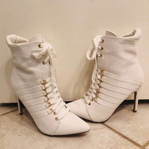 Women’s heeled boots
